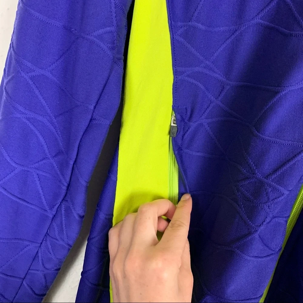Saucony full zip